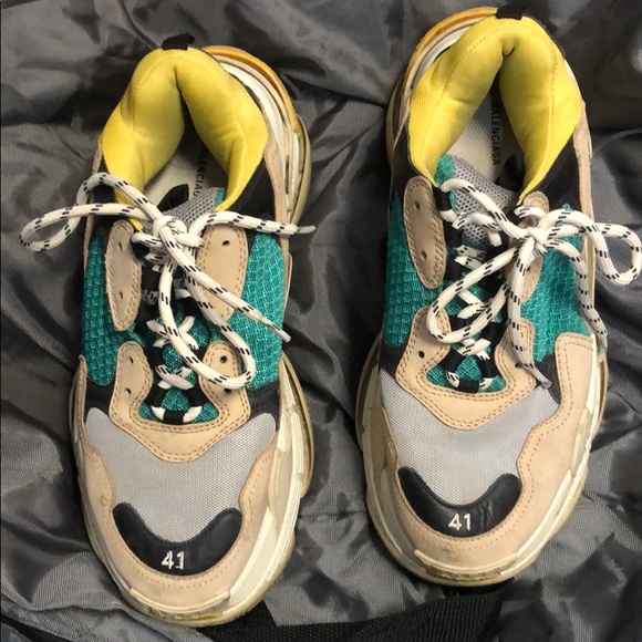 Balenciaga multi color triple S - Picture 1 of 6